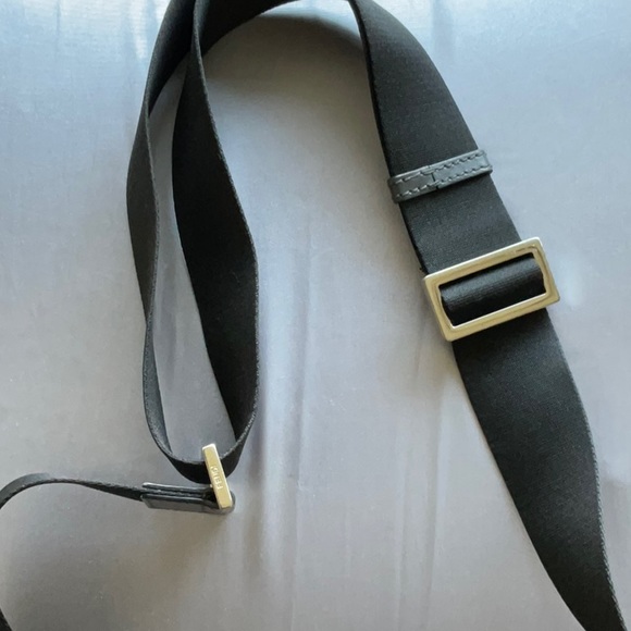 SOLD // Authentic FENDI leather Side Bag Light grey/yellow - Picture 5 of 10